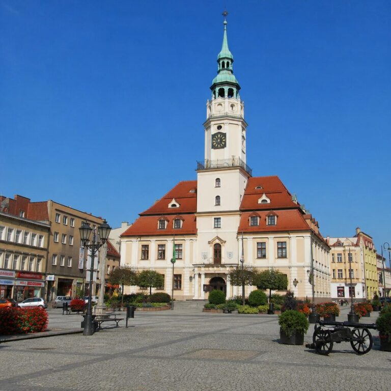 Wirtualny spacer firma Dzierżoniów